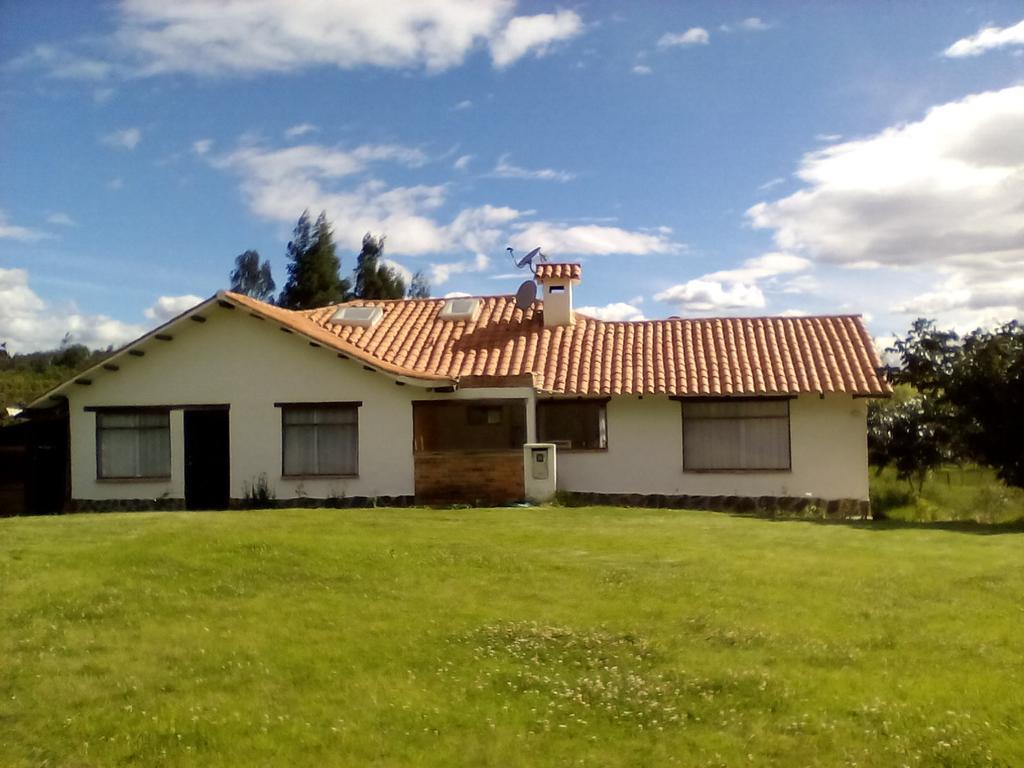 Hospedaje Y Zona De Camping Pistacho Guest House Villa de Leyva Exterior photo